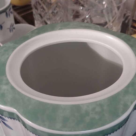 Villeroy & Boch Switch 3 Teapot & Tea Cups (6) Set - Picture 7 of 9